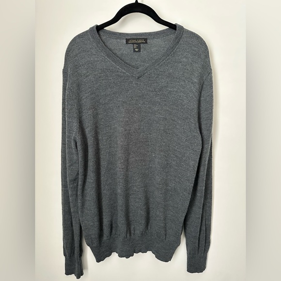 ETHAN PIERCE 100% Extra Fine Merino Wool Lightweight V Neck Sweater Men’s Large - Picture 2 of 8